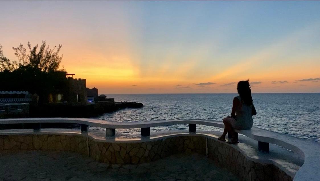 Begona Cliff Hotel نيغريل المظهر الخارجي الصورة